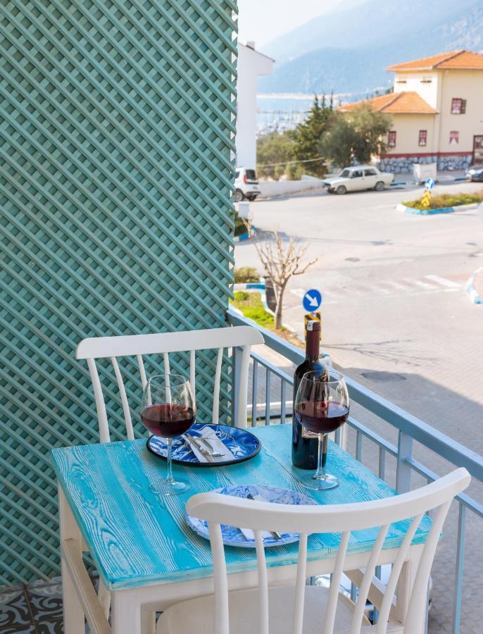 Dantel Butik Ev Pansiyon Kaş Esterno foto