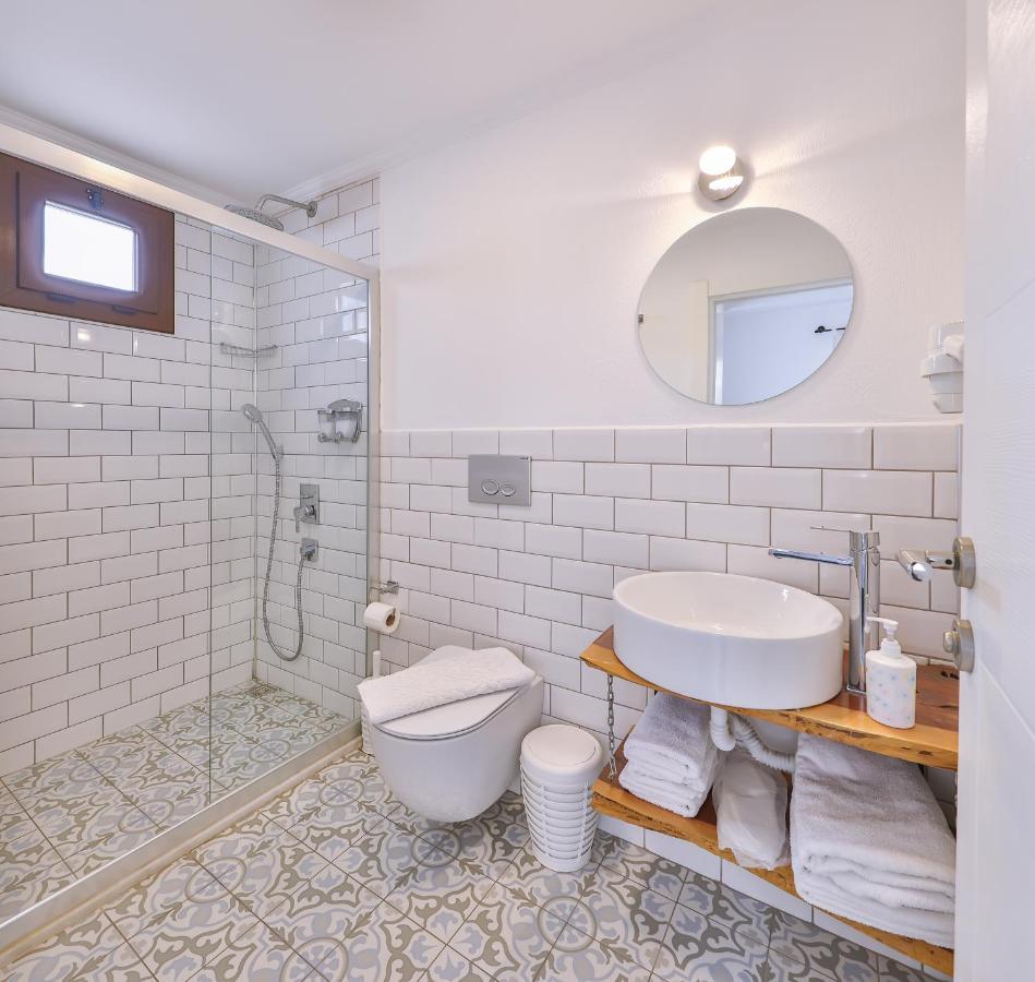 Dantel Butik Ev Pansiyon Kaş Esterno foto