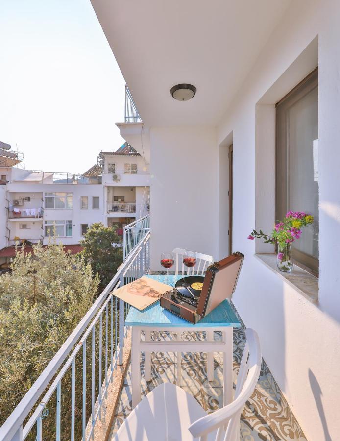 Dantel Butik Ev Pansiyon Kaş Esterno foto