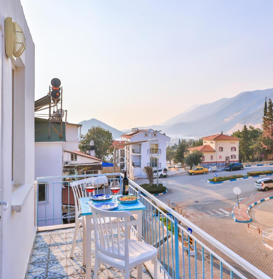Dantel Butik Ev Pansiyon Kaş Esterno foto